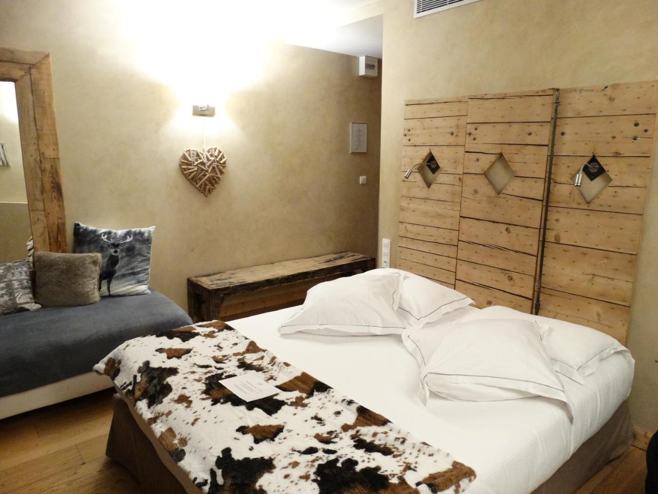 Charme & Business Hotel Lyon リモネスト エクステリア 写真